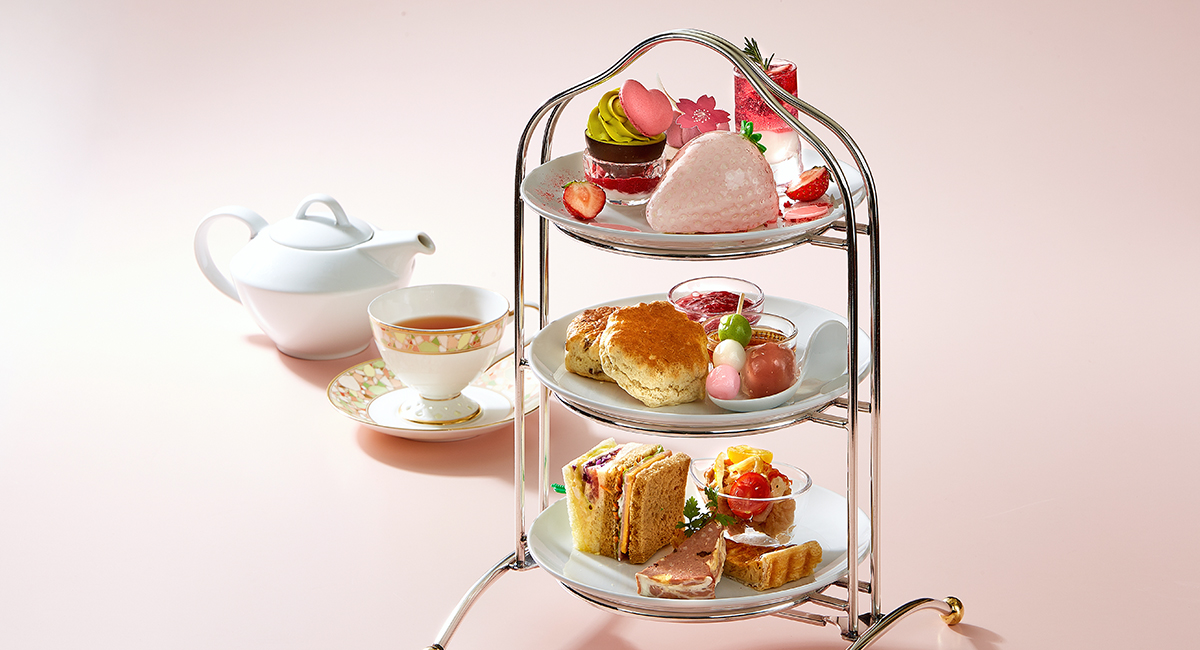 カフェ&バー・プラザ