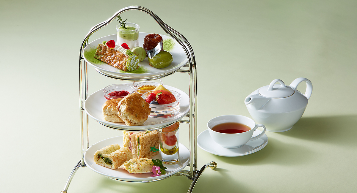 カフェ＆バー・プラザ