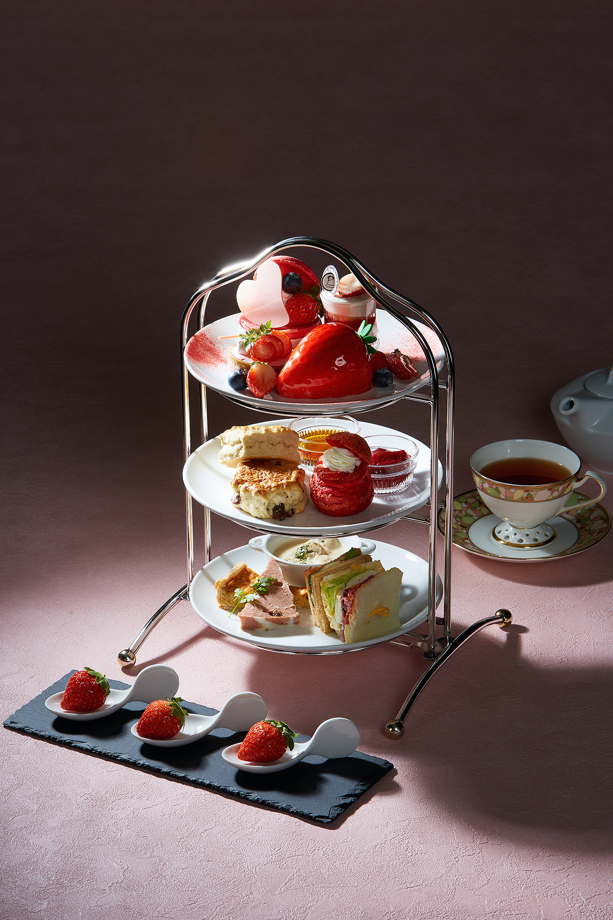 ストロベリー アフタヌーンティーセット vol.2<br>Strawberry Afternoon Tea Set