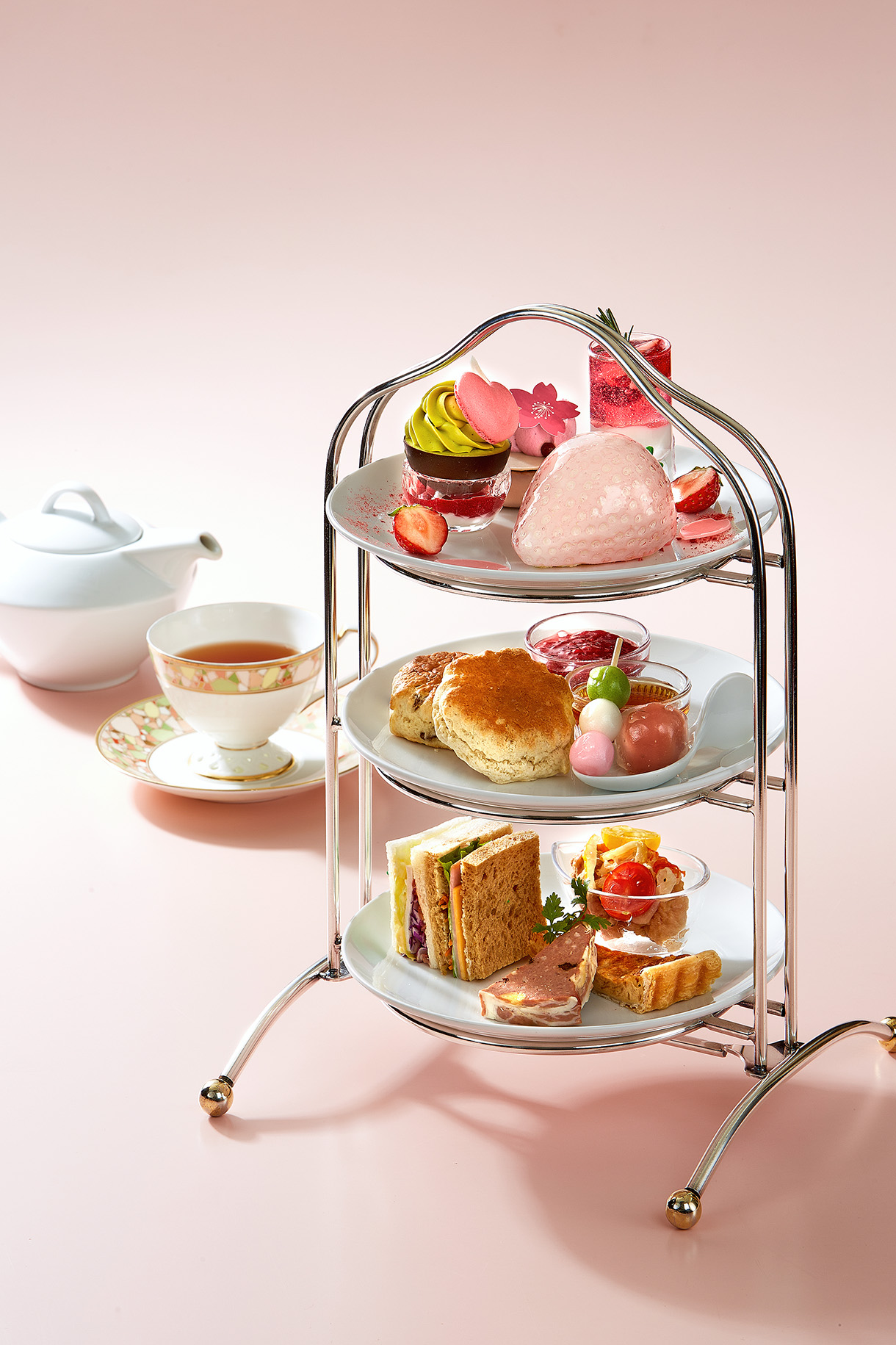 桜アフタヌーンティーセット<br>Sakura Afternoon Tea Set