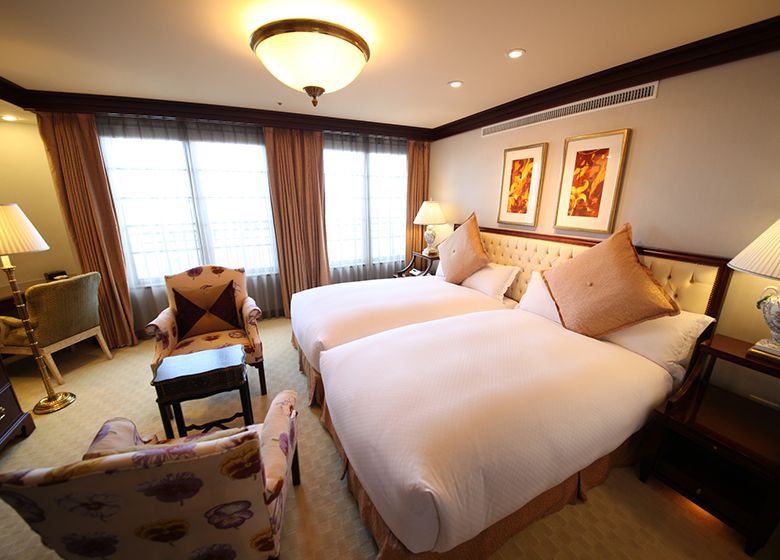 Plaza Suite Room